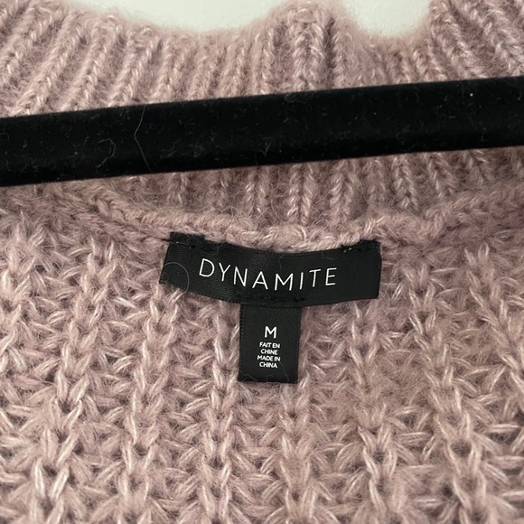 DYNAMITE Pink Knit V-Neck Sweater - Picture 3 of 5